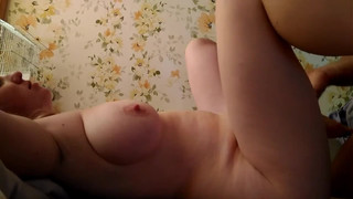 Любительское видео домашнего секса с жопастой блондинкой